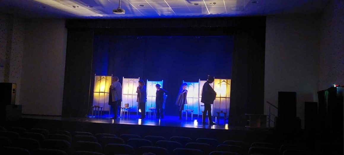 Baisogalos kultūros centre vyko suaugusiųjų mėgėjų teatrų apžiūra-šventė „Atspindžiai“