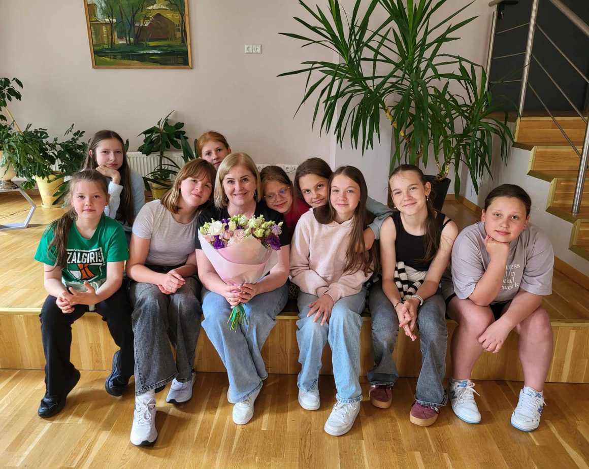 Vaikų ir jaunimo dainavimo grupė „Dainuojančios širdys“